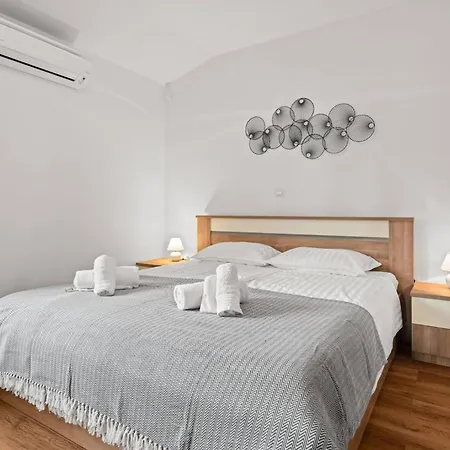 Mountain Retreat With Private Pool And Grill In Radmani, Croatia Radmani