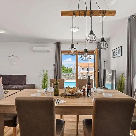 Mountain Retreat With Private Pool And Grill In Radmani, Croatia Σπίτι διακοπών Radmani
